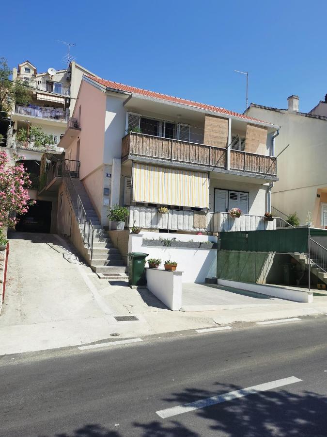 Apartman Jela Šibenik Esterno foto