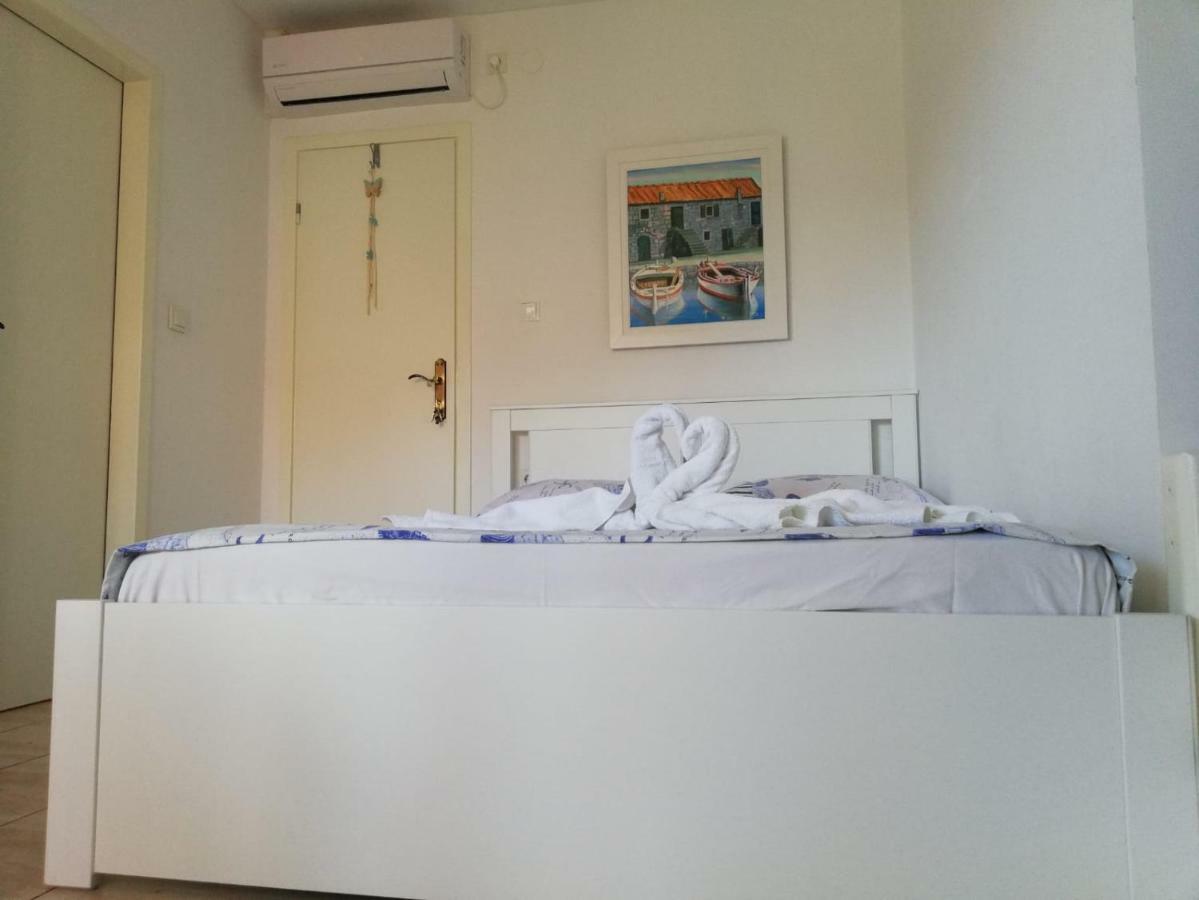Apartman Jela Šibenik Esterno foto